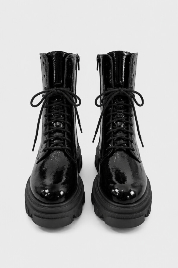 Patent Leather Ankle Boots with a Thick Sole Black