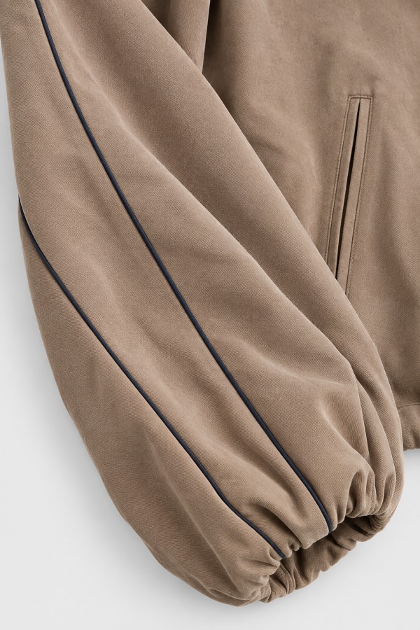 G03862 Kurtka Bomber Z Lampasami Taupe