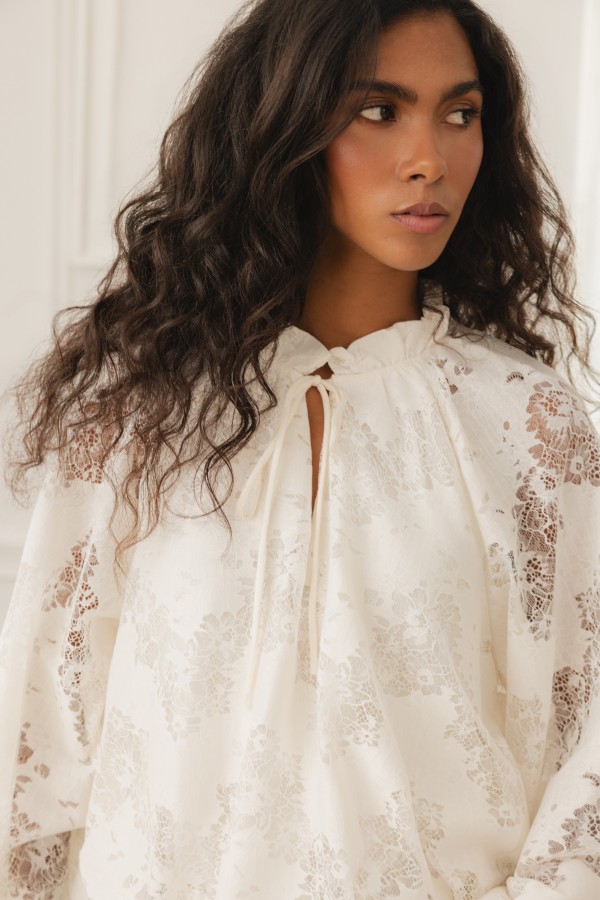 Ashley Blouse Lace Tie-Front Cream