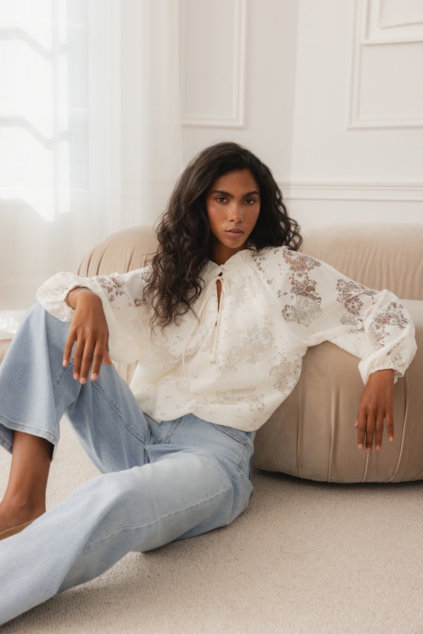 Ashley Blouse Lace Tie-Front Cream