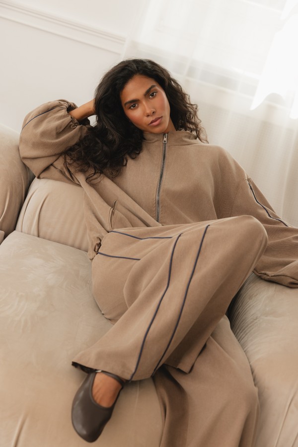 G03862 Kurtka Bomber Z Lampasami Taupe